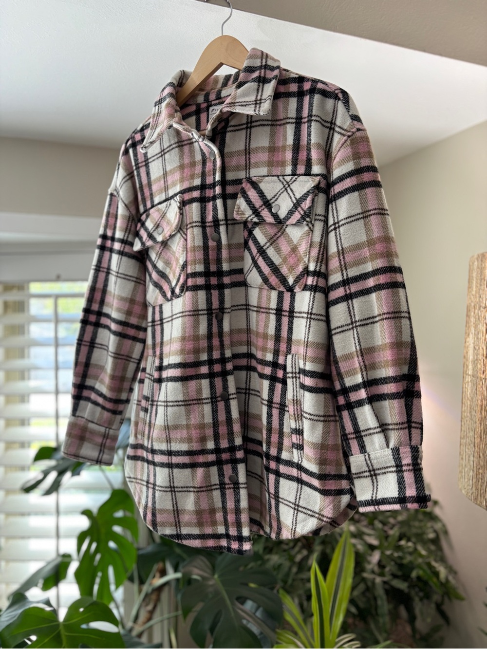 Fornia Plaid Women's Small Shacket Recycled Polyester Cream Pink Black EUC